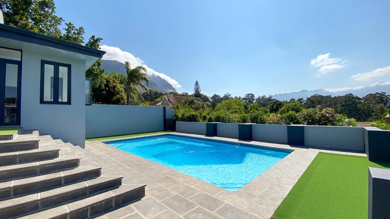 4 Bedroom Property for Sale in Helderrand Western Cape